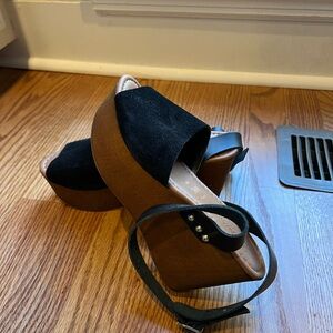 Seychelles Forward Platform Ankle Strap Sandal (Women's), Black Leather/Seude